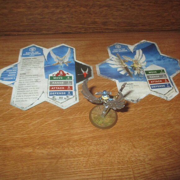 Heroscape Raelin the Kyrie Warrior Figure / Miniature with Card plus bonus card - Picture 2 of 5